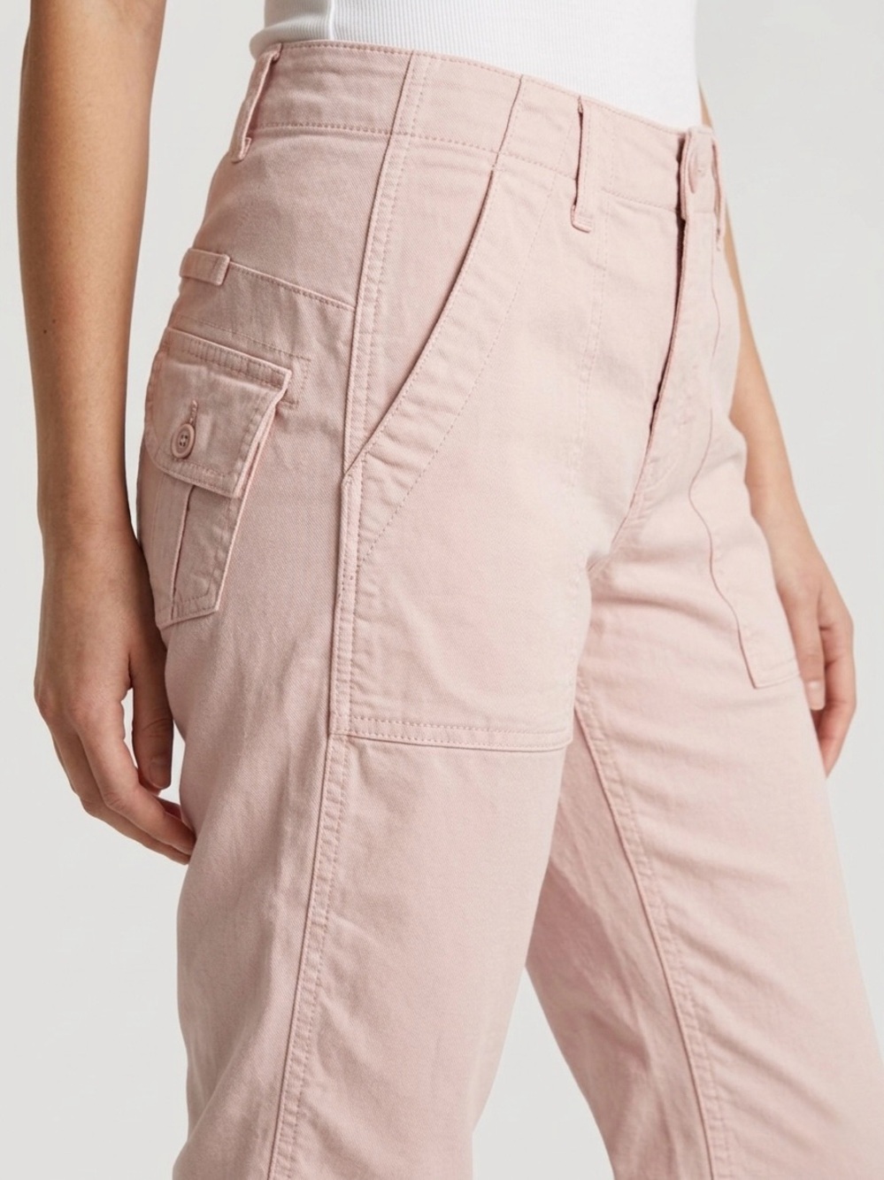 Level 99 Women's Utility Cargo Shorts in Pale Pink